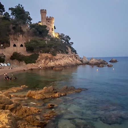 Apartament Duplex Llaverias Lloret de Mar Esterno foto
